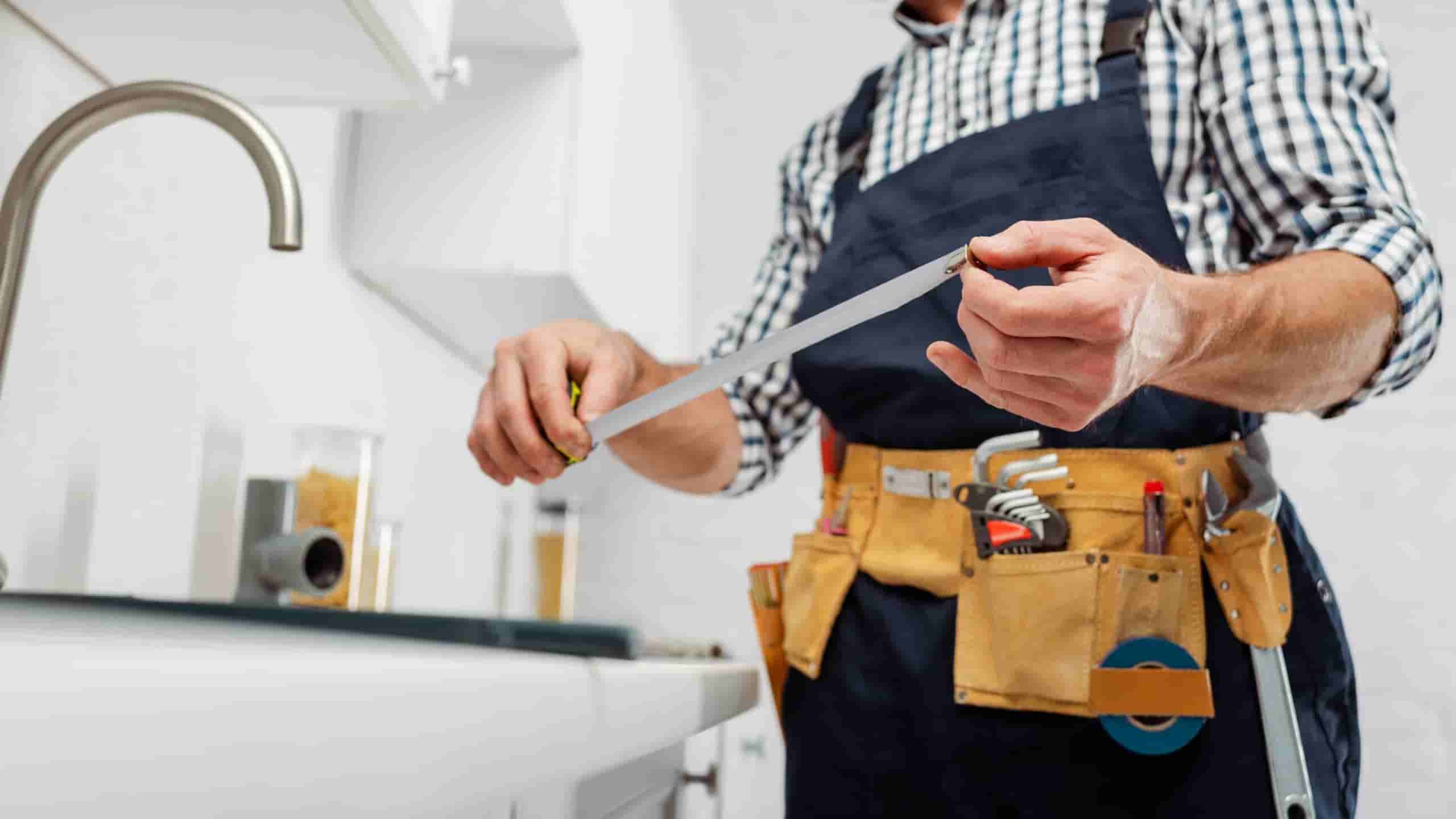 What is the most common plumbing issue faced by residents in Hobart?