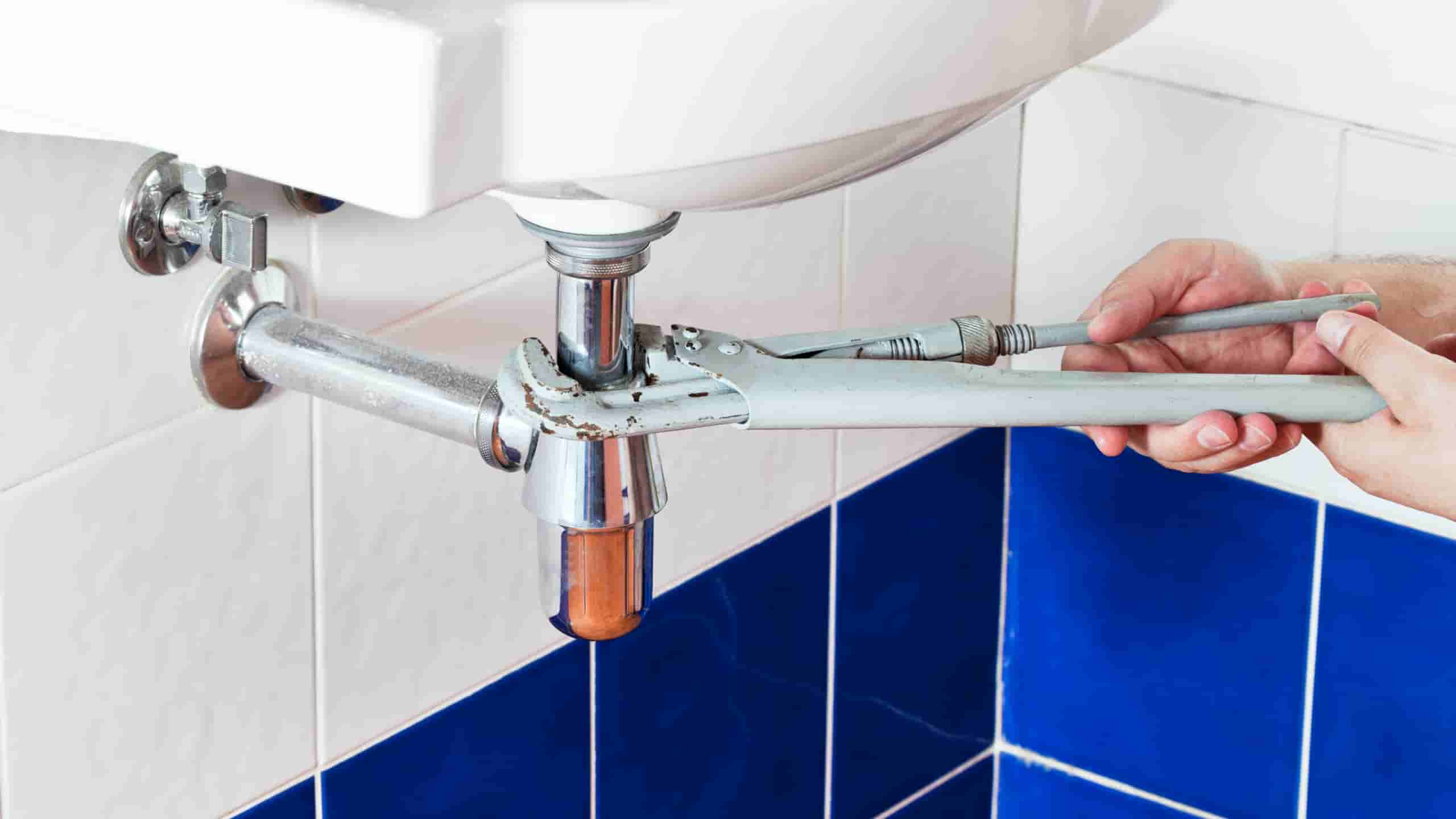 How to prevent plumbing emergencies 