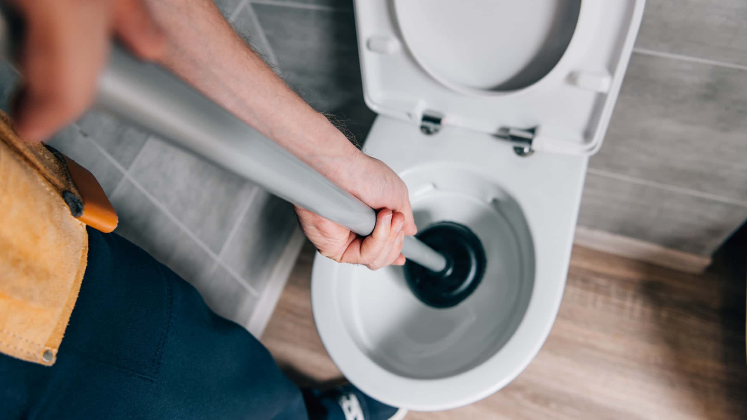 The Surefire Way to Clean Out Drains Quickly and Easily